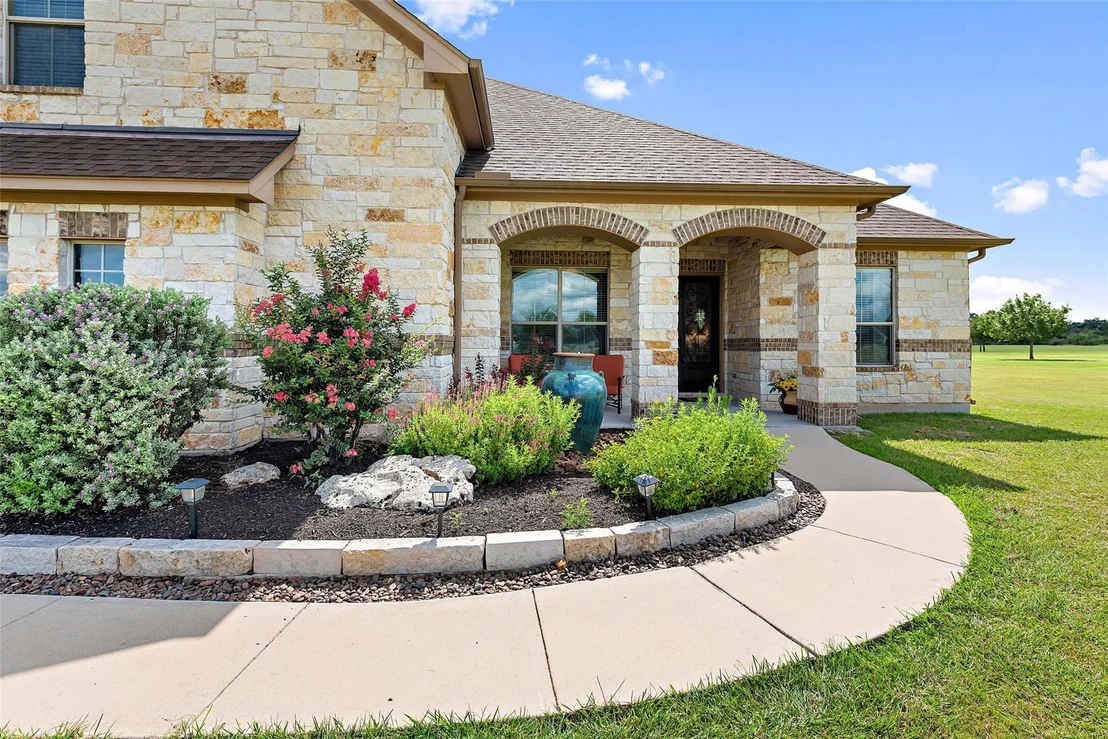 Photo of 115 Park Place DR