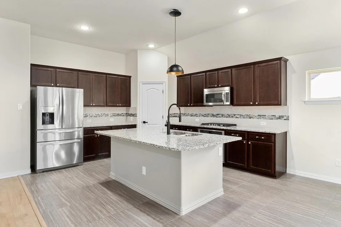 Photo of 21612 Hines LN