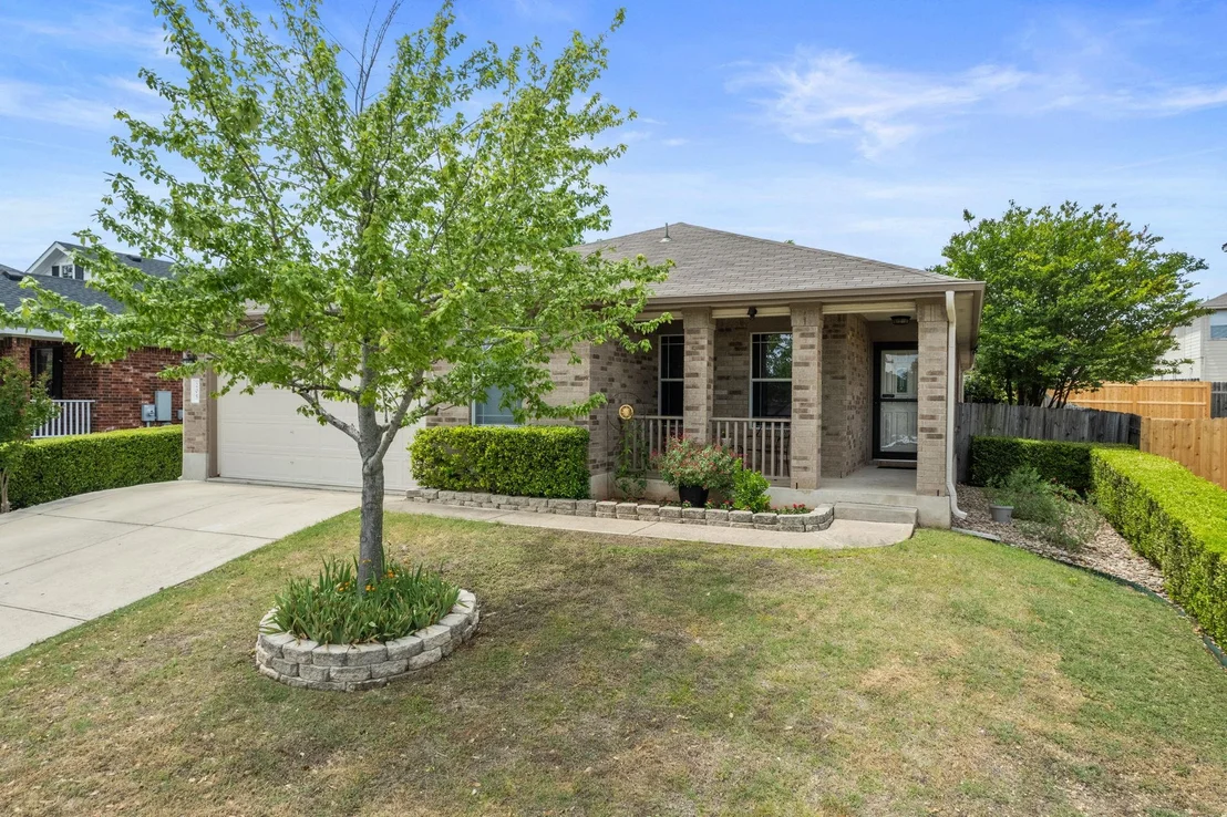Photo of 205 Banner Ave