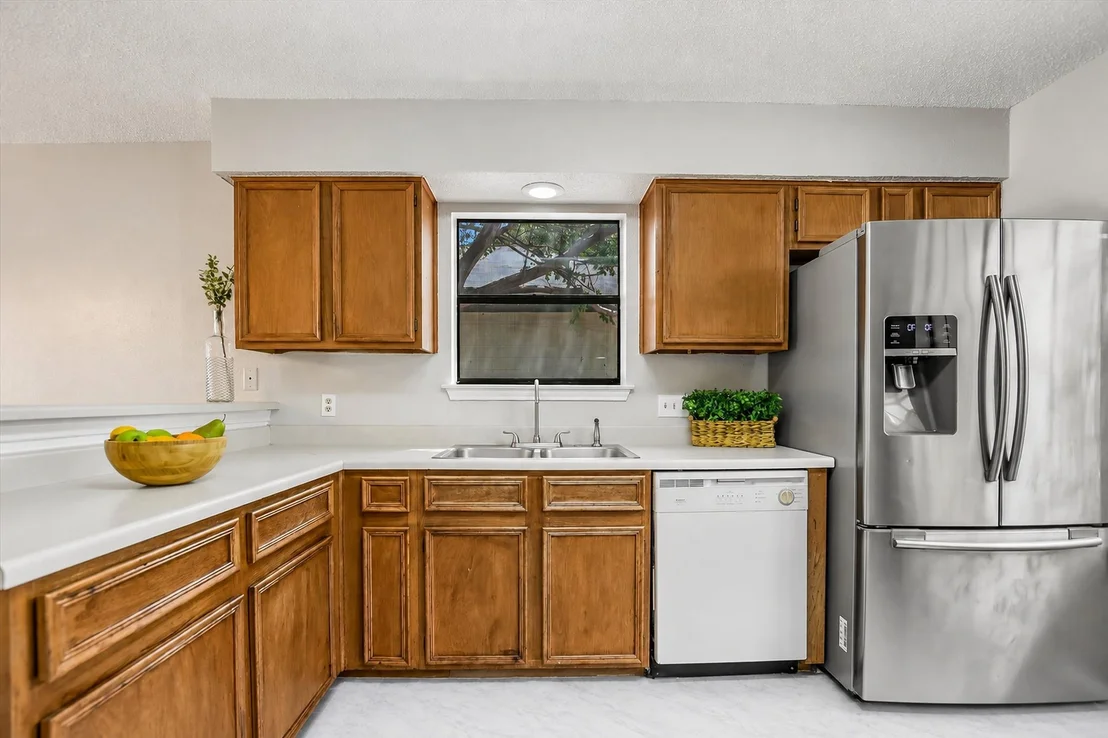 Photo of 13001 Garfield LN