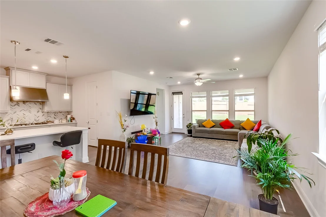 Photo of 5016 Veranda TER