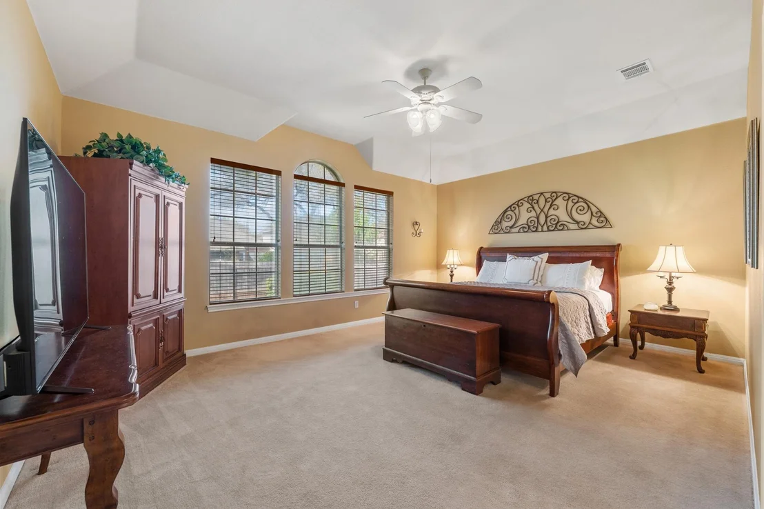 Photo of 15016 Thatcher DR