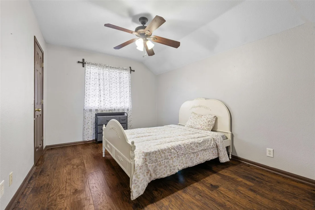 Photo of 100 Hickory Tree DR