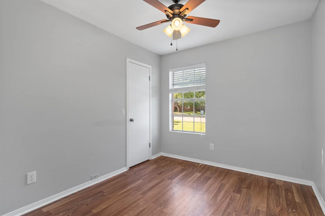 Photo of 1000 Deer Grove DR