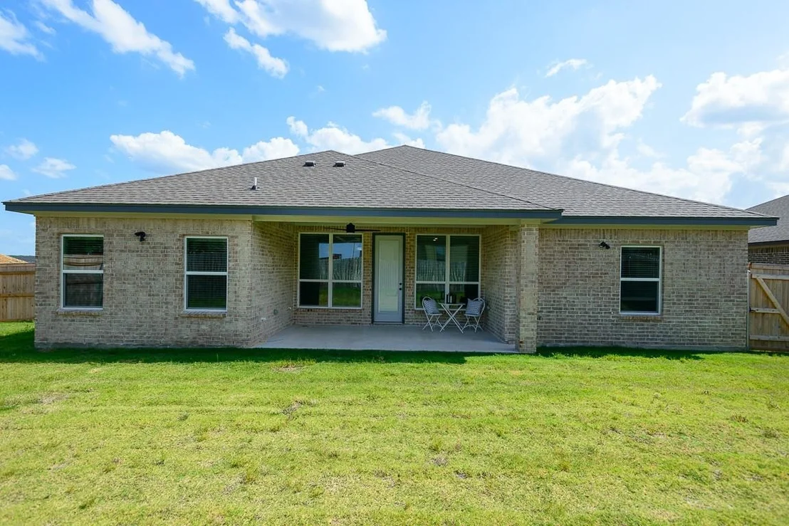 Photo of 1002 Winchester DR