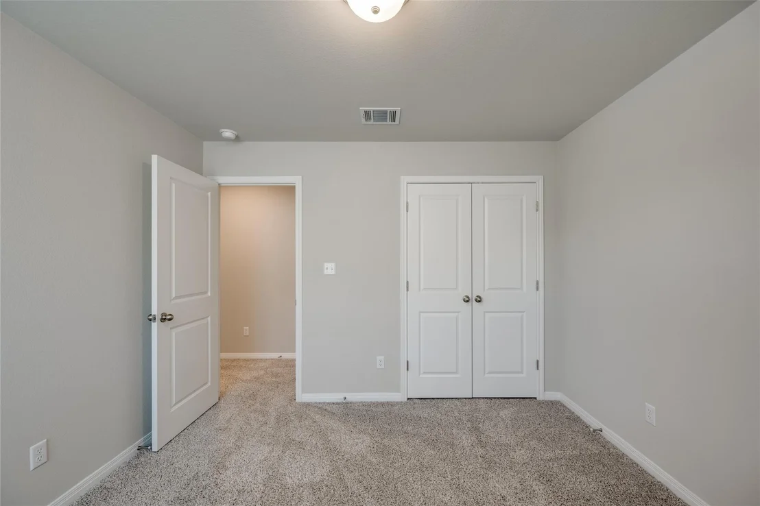 Photo of 909 Bright Gemstone WAY