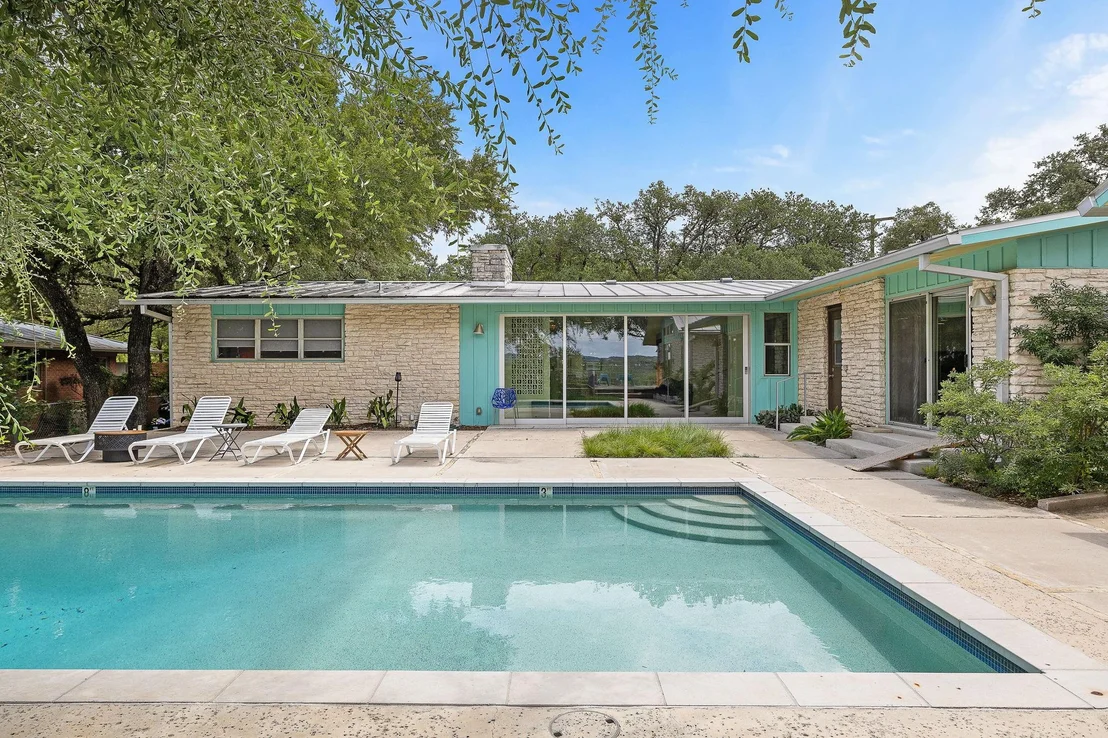 Photo of 706 Barton BLVD