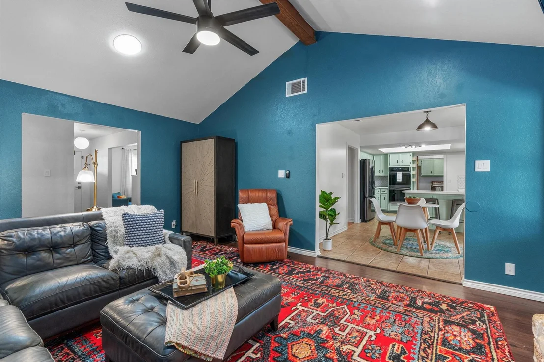 Photo of 112 Riverwood DR