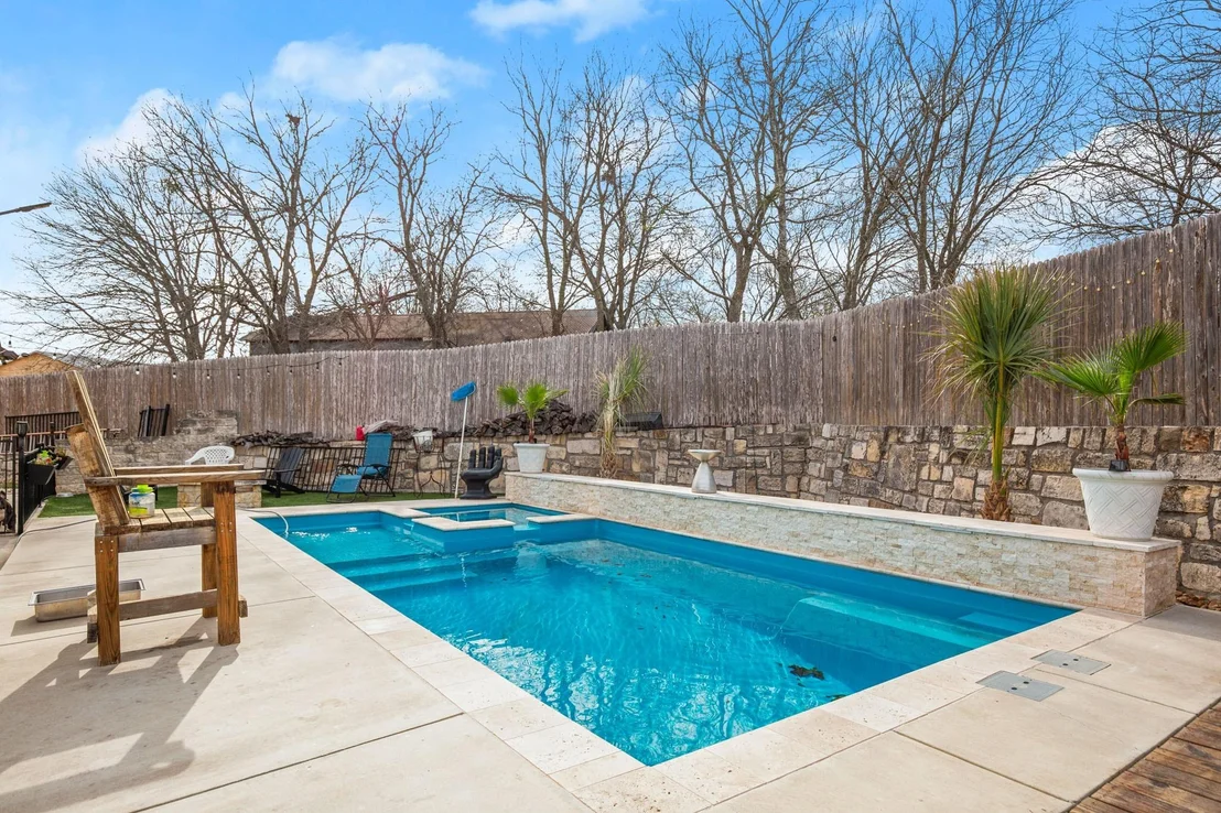 Photo of 111 Bobolink CV