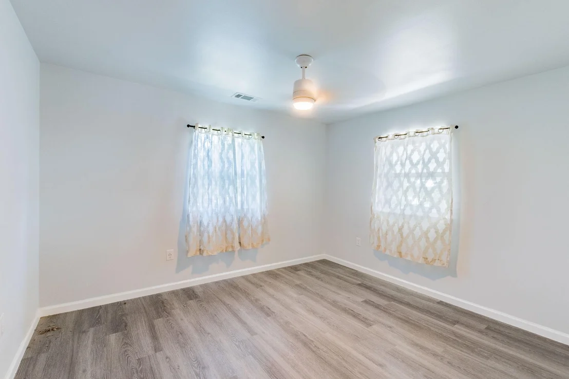Photo of 501 College Ave