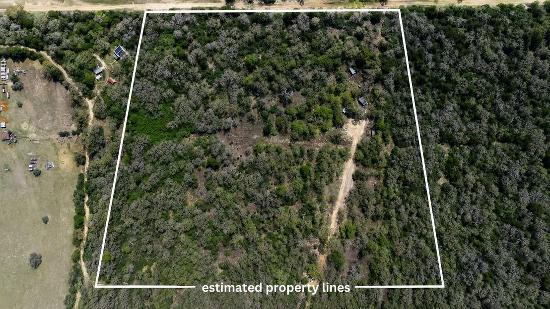 Photo of 3950 Private Road 2015