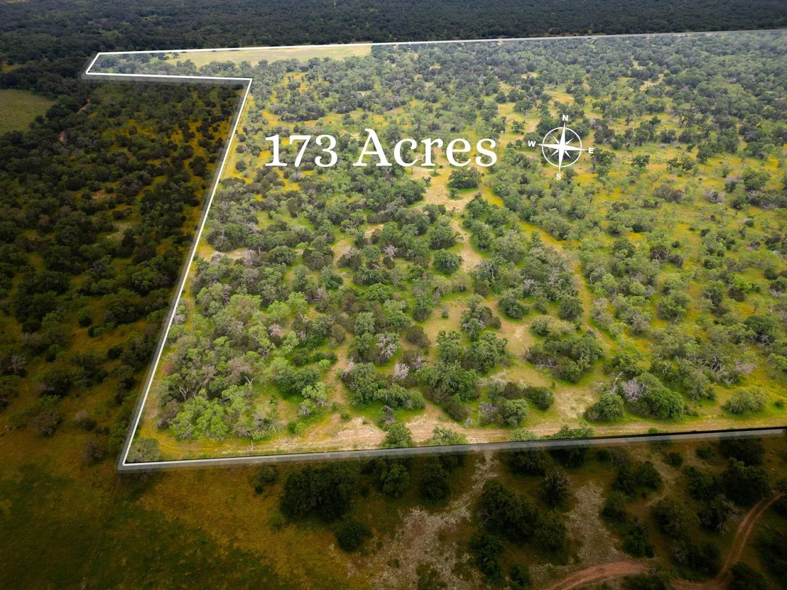 Photo of 9325 Ranch Road 2241 RNCH