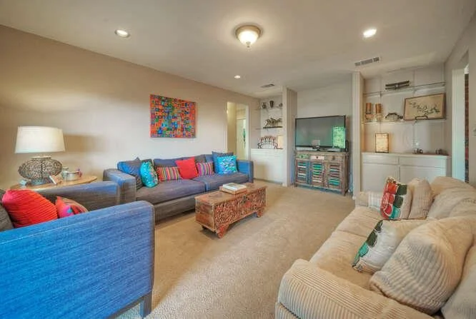 Photo of 606 Eagle