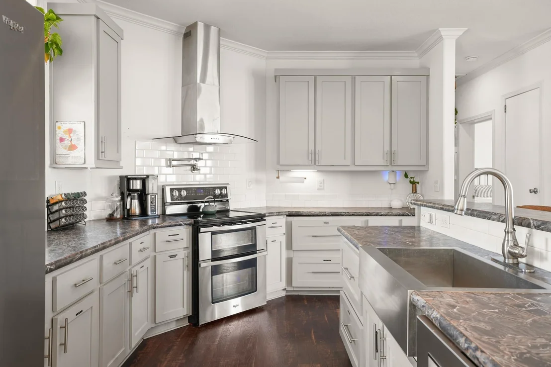 Photo of 15701 Forest Glen CV