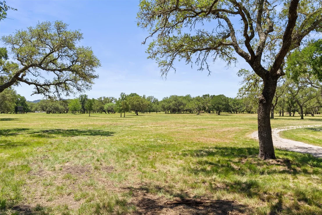 Photo of 937 Flat Creek RD