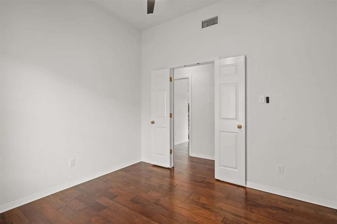Photo of 1014 Hackberry DR