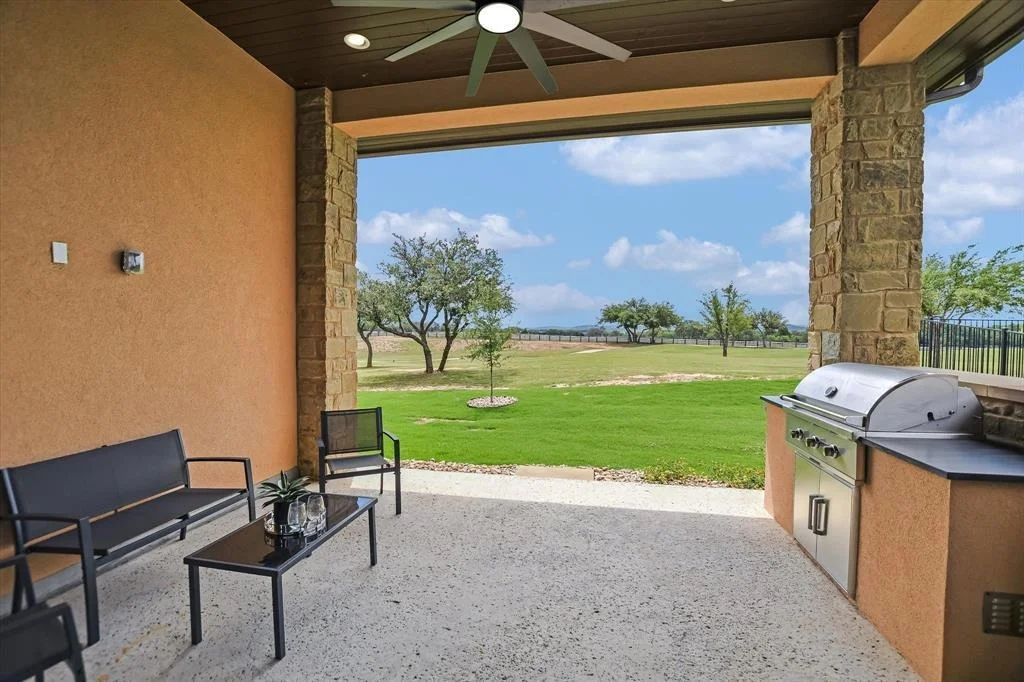 Photo of 2401 KAHALA SUNSET DR