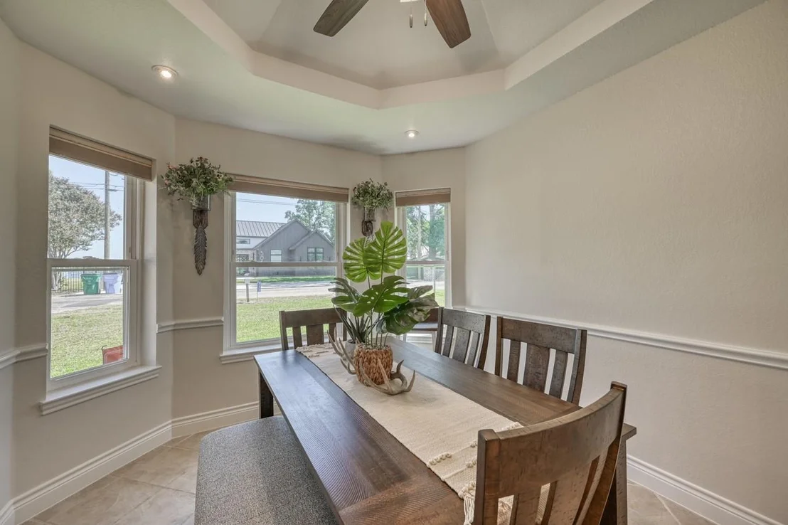 Photo of 507 N Beach DR