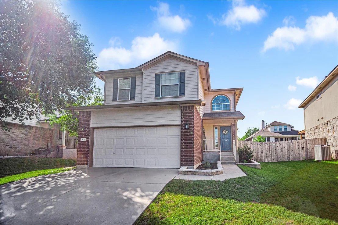 Photo of 1631 Plume Grass PL