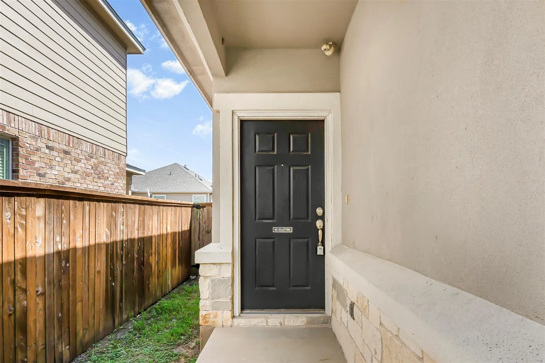 Photo of 128 Holstein ST