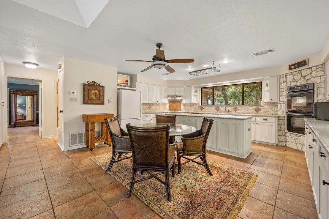 Photo of 109 Sunset CIR