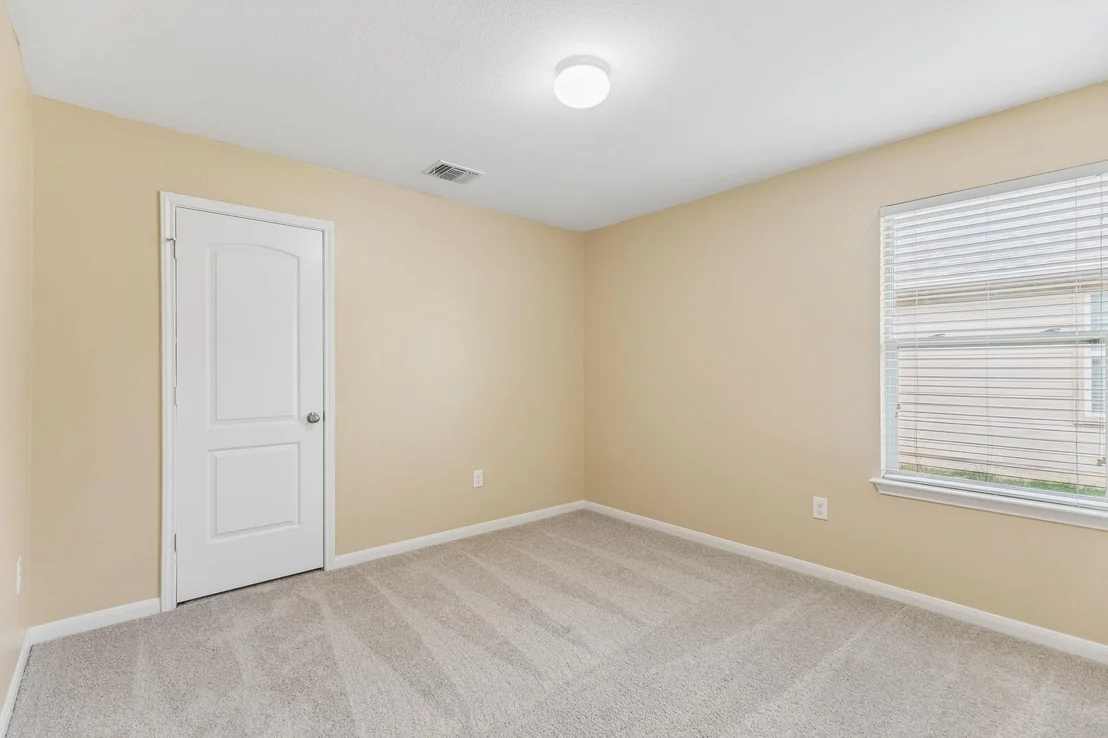 Photo of 505 Pinnacle DR