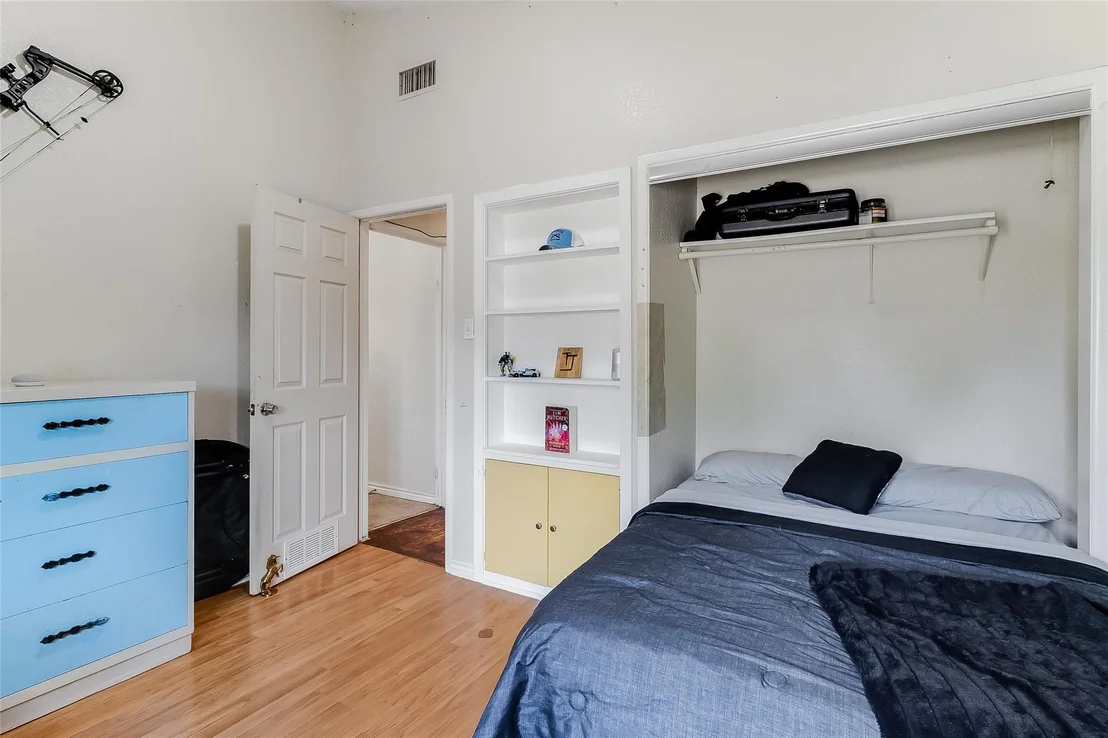 Photo of 420 Sunset DR