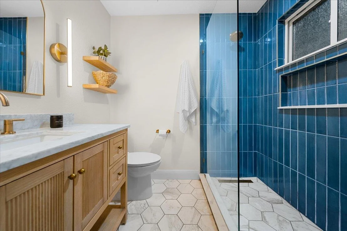 Photo of 5305 Fairmont CIR