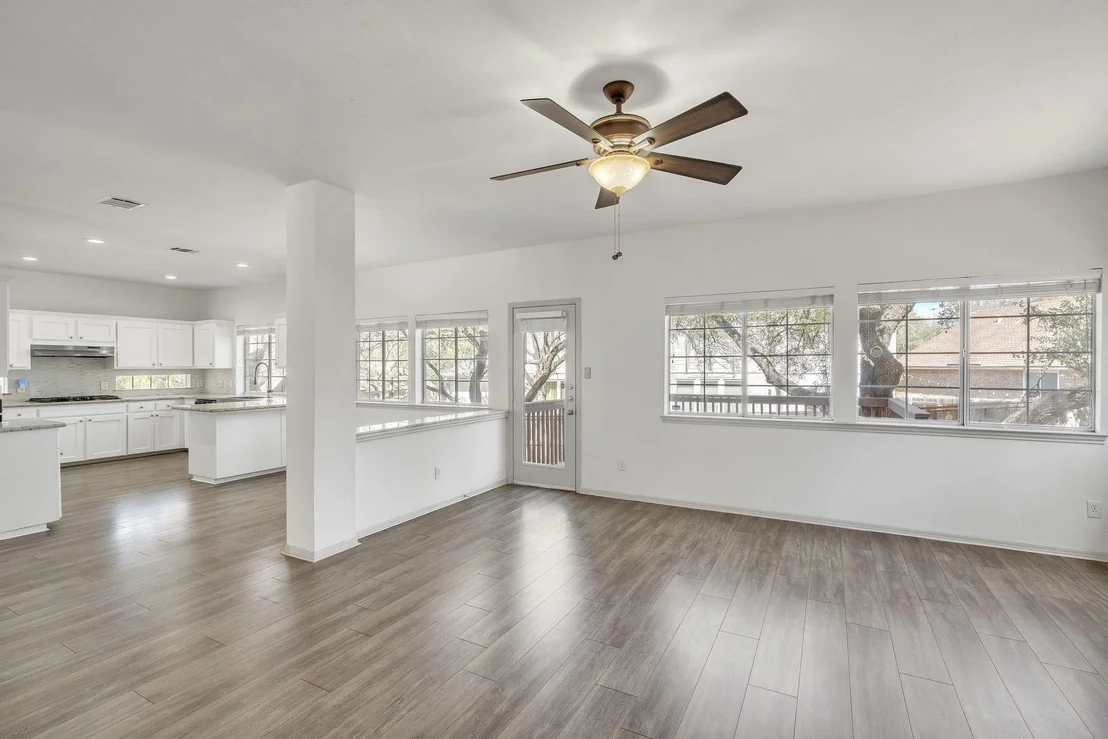 Photo of 10608 Sun Tree CV