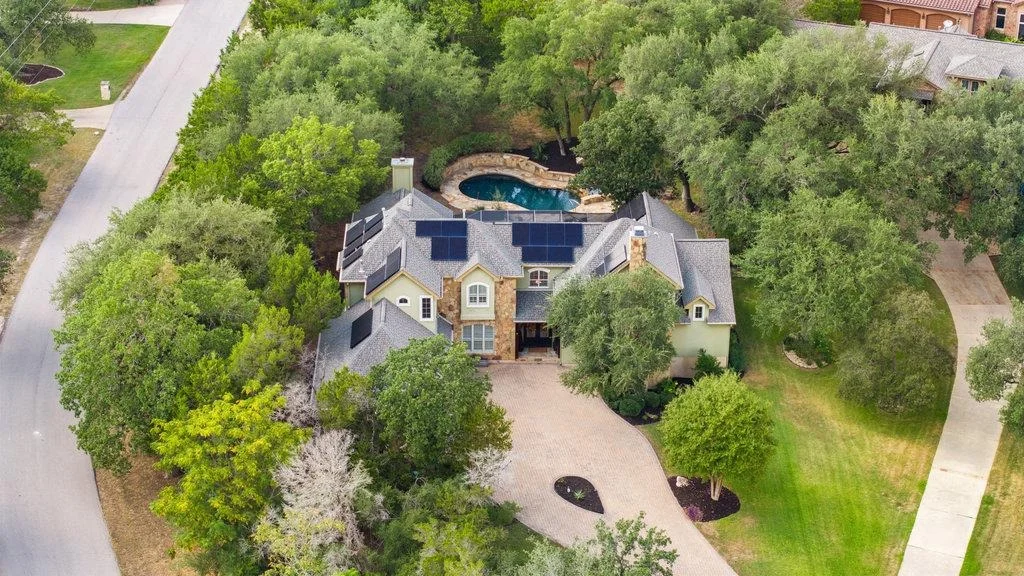 Photo of 7228 Oak Shores DR