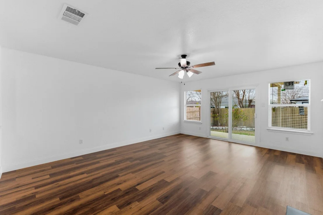 Photo of 3817 Haleys WAY
