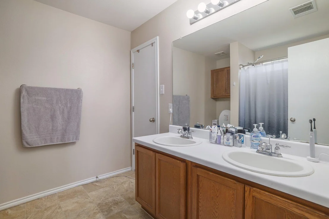 Photo of 267 Drystone TRL