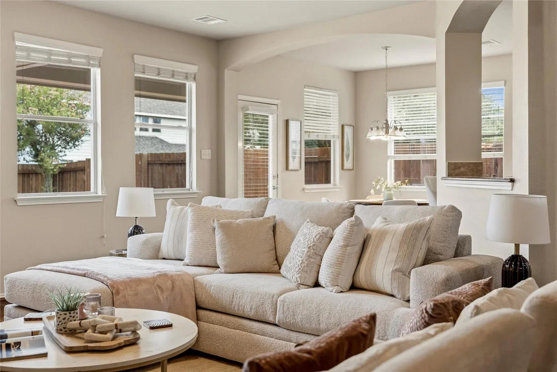 Photo of 11512 Shadow Creek DR