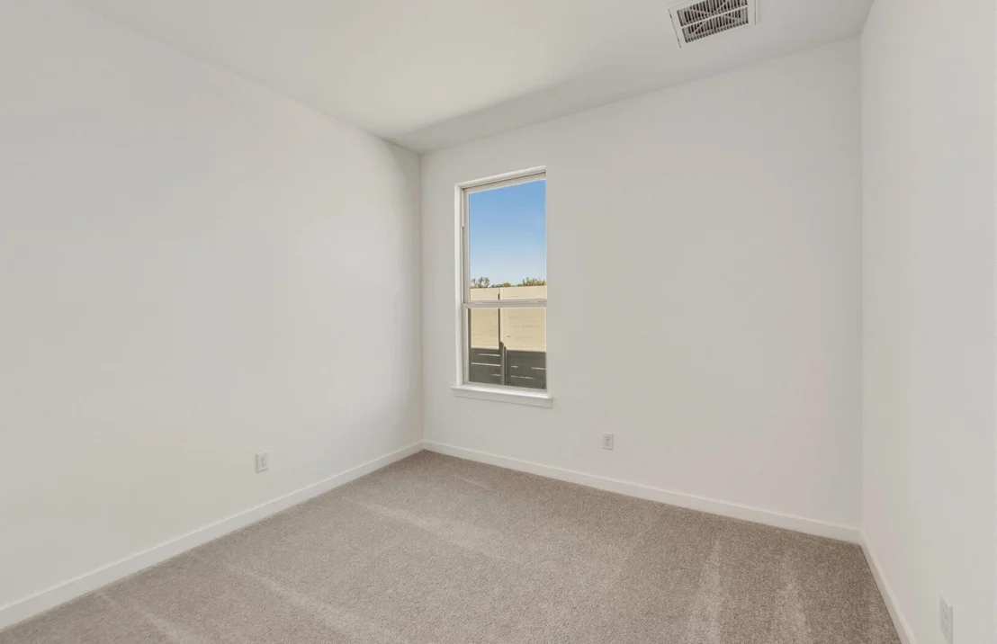 Photo of 1832 Spring Mountain CV