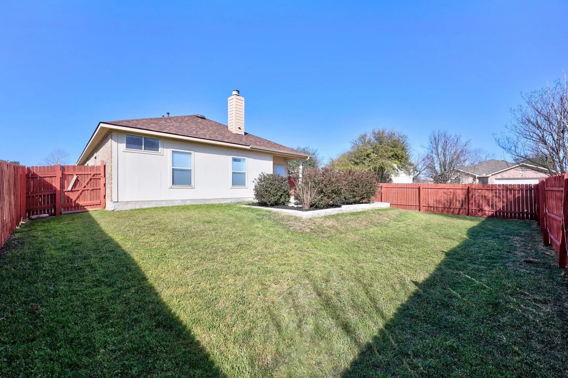 Photo of 810 Estancia WAY