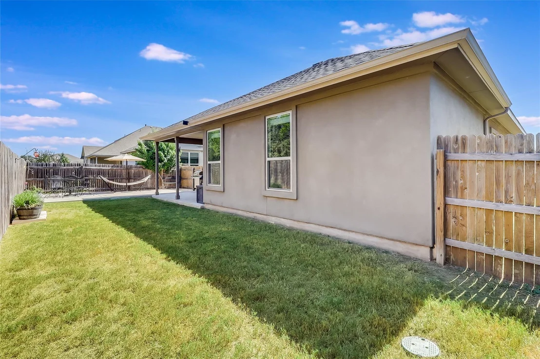 Photo of 1425 Hamiltons WAY