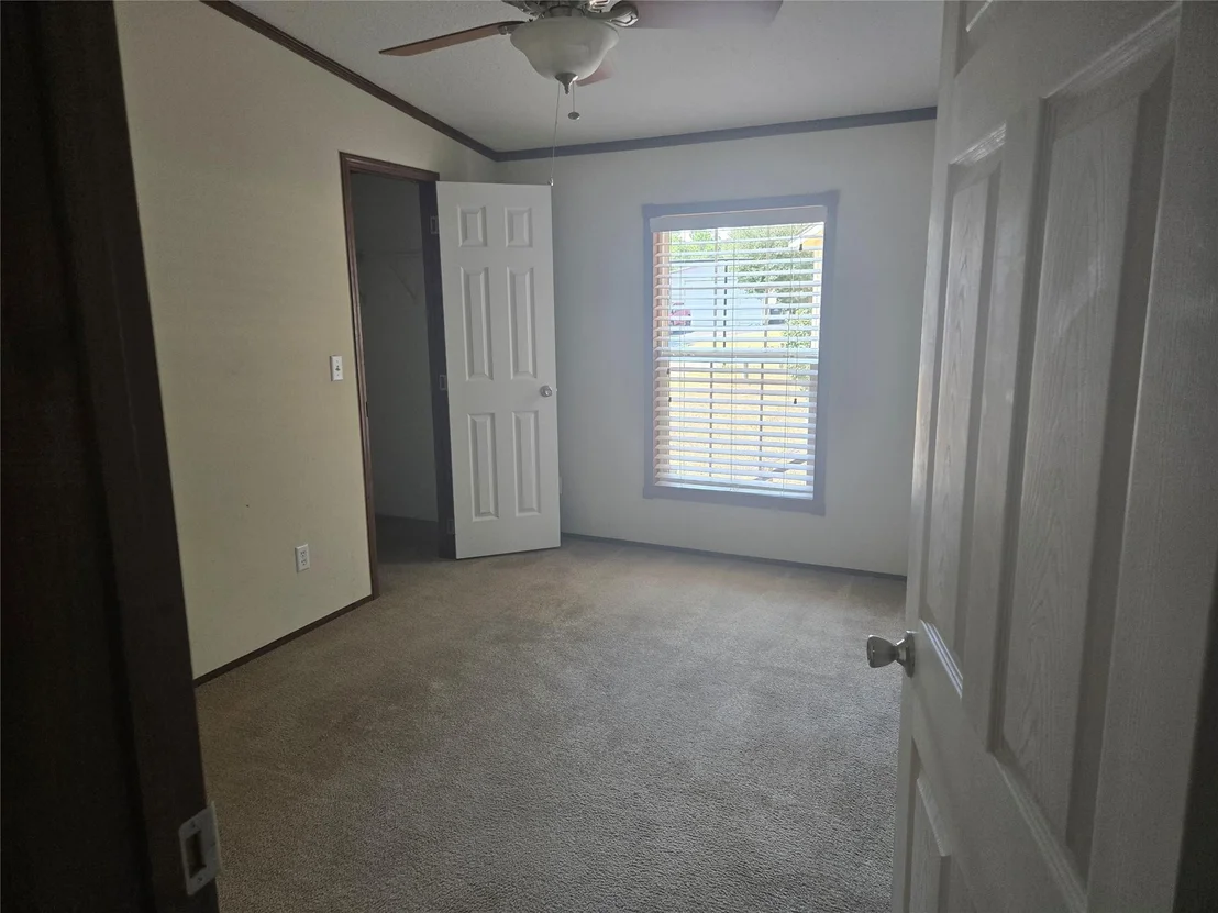Photo of 105 Boren LN