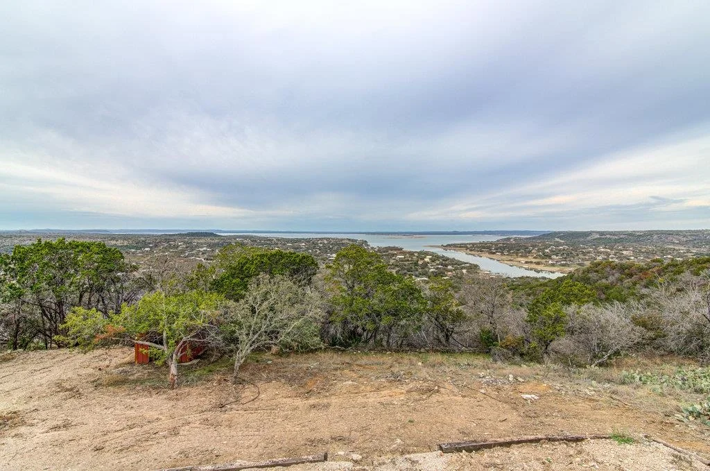 Photo of 215 Coyote LN