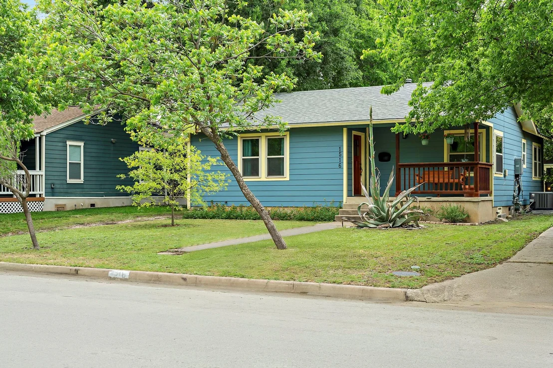 Photo of 1516 Madison Ave