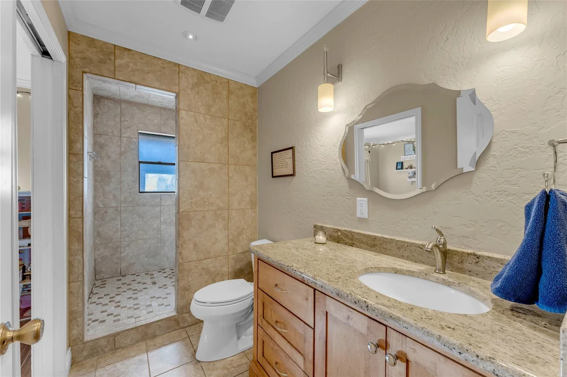 Photo of 213 Corder LN