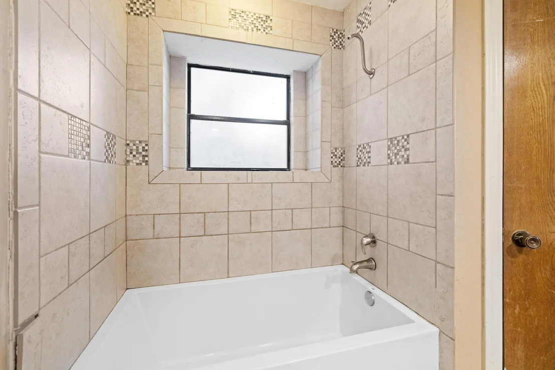 Photo of 702 Westminster PL