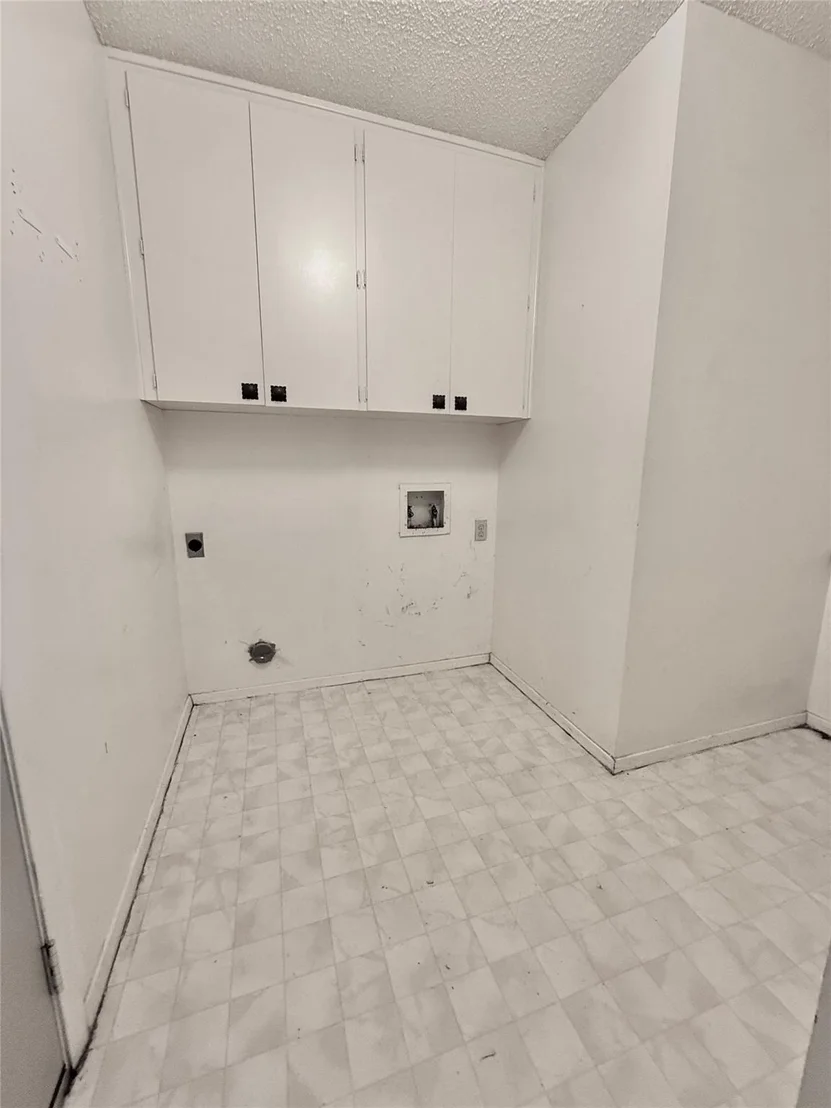 Photo of 11906 Brookwood CIR