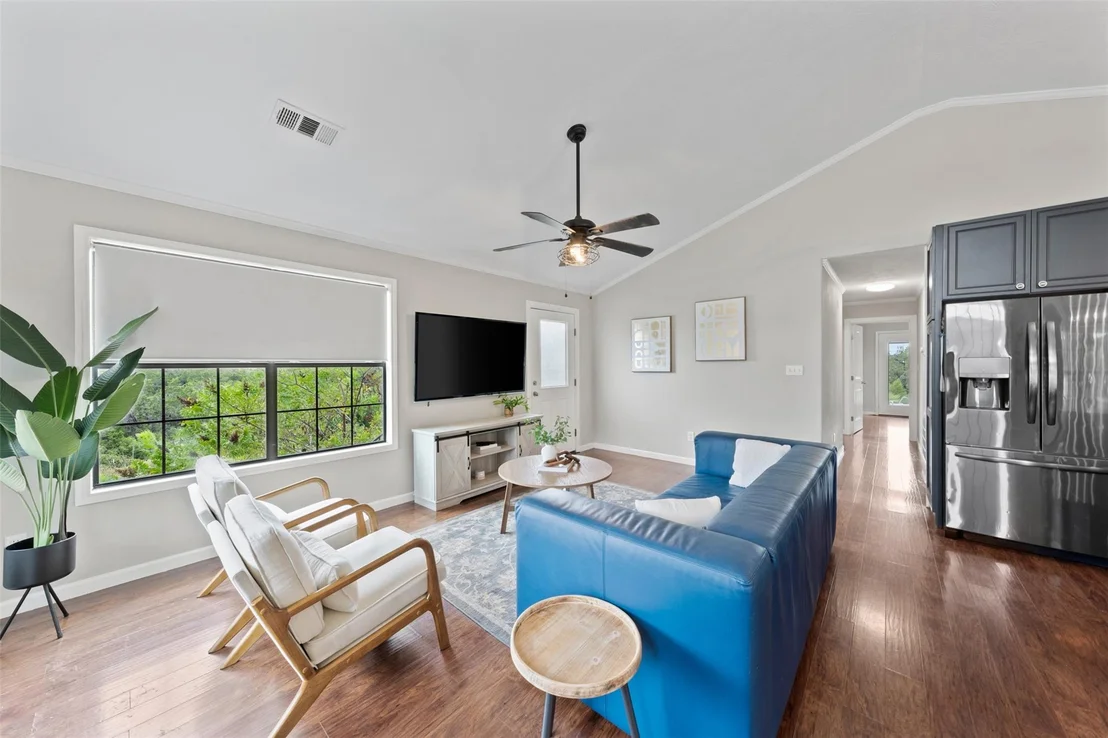 Photo of 250 Kothmann RD