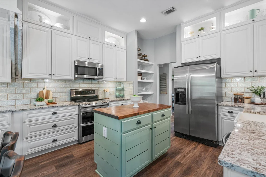 Photo of 117 Signal Hill DR