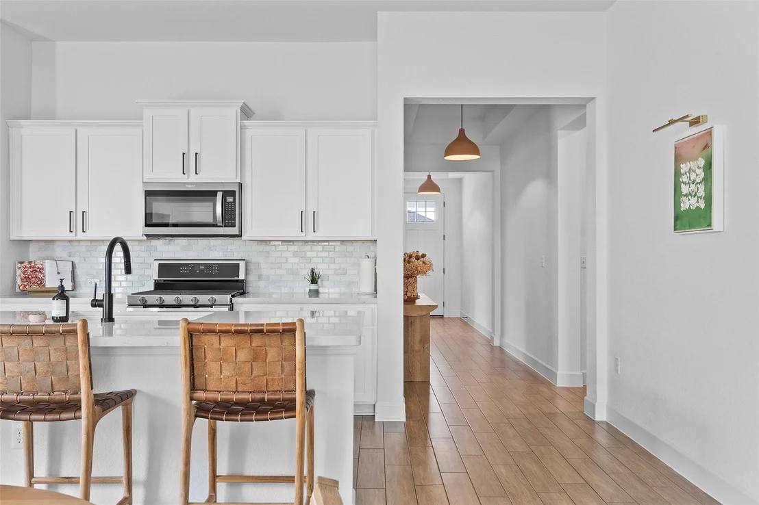 Photo of 8208 Silhouette ST