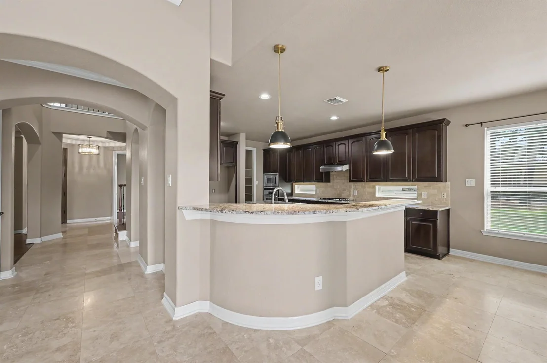 Photo of 19089 Grandview PT