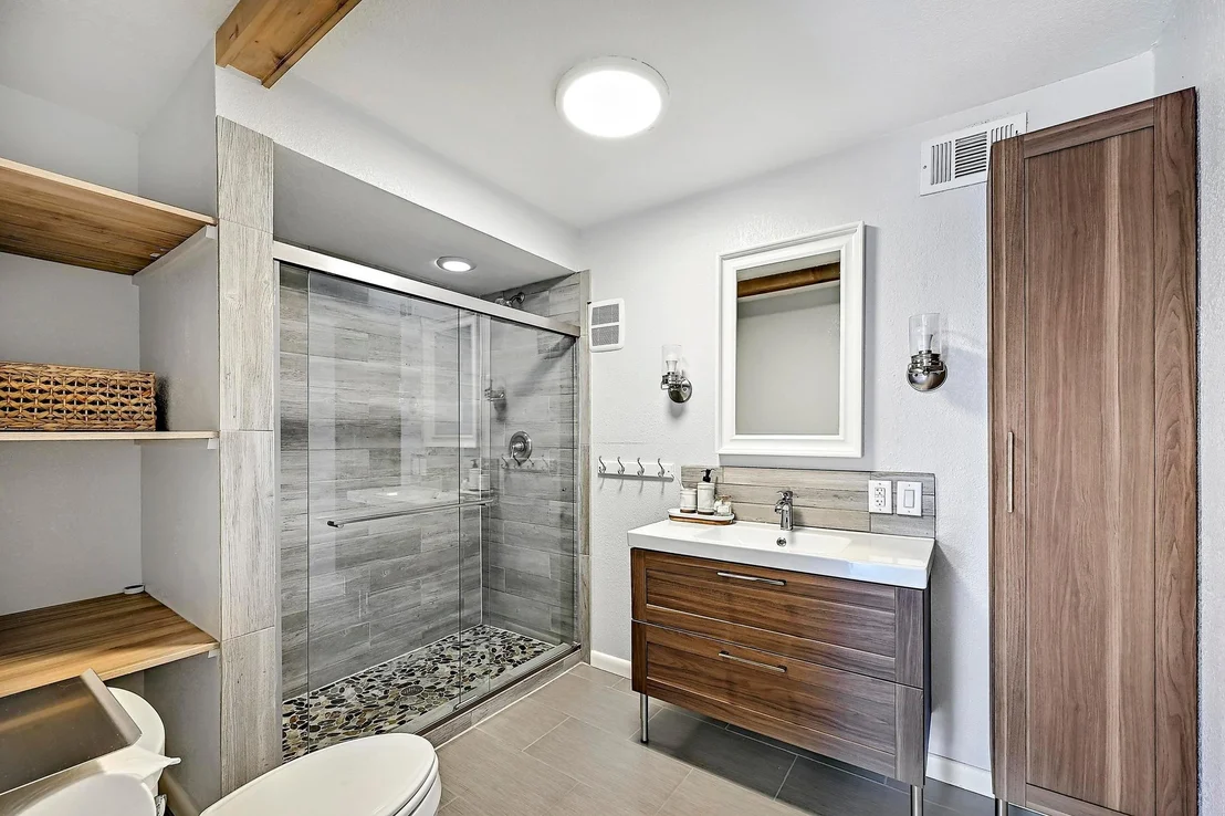 Photo of 1318 Contour DR