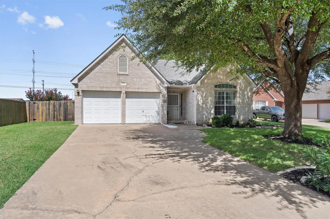 Photo of 418 Keenland DR