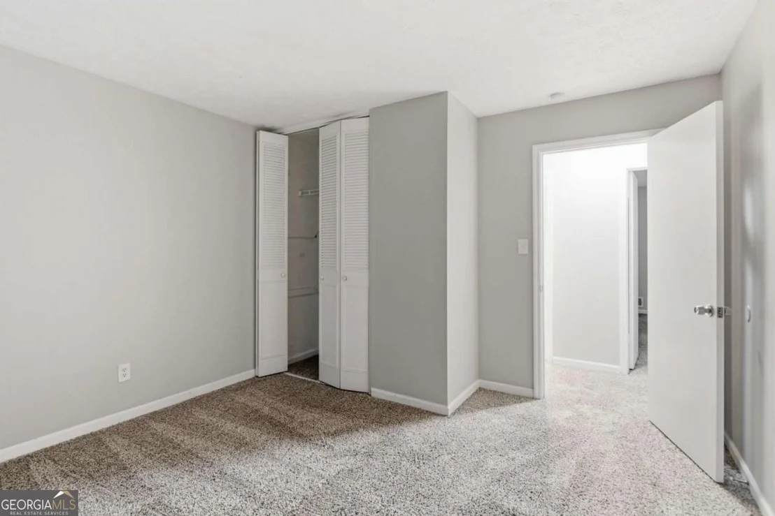 Photo of 1292 Brookvale Drive