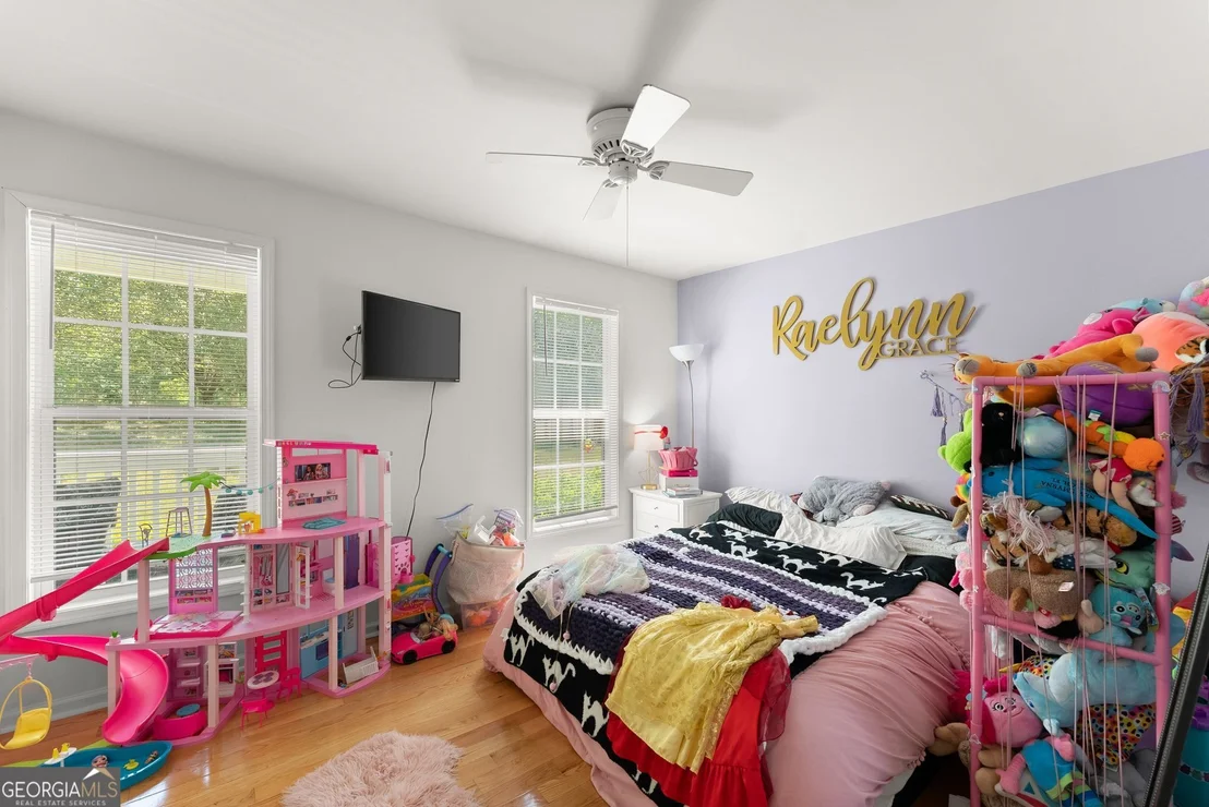 Photo of 5137 Strickland Road